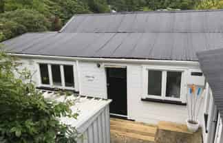 4 Harbour Terrace, CAREYS BAY