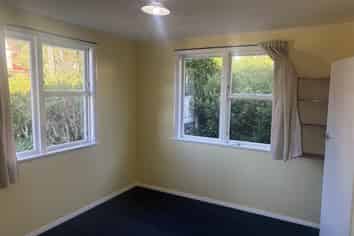 4 Mackelvey Place, Tawa