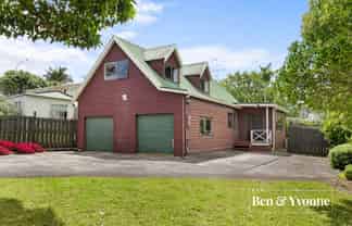 11 Portage Road, Mount Wellington