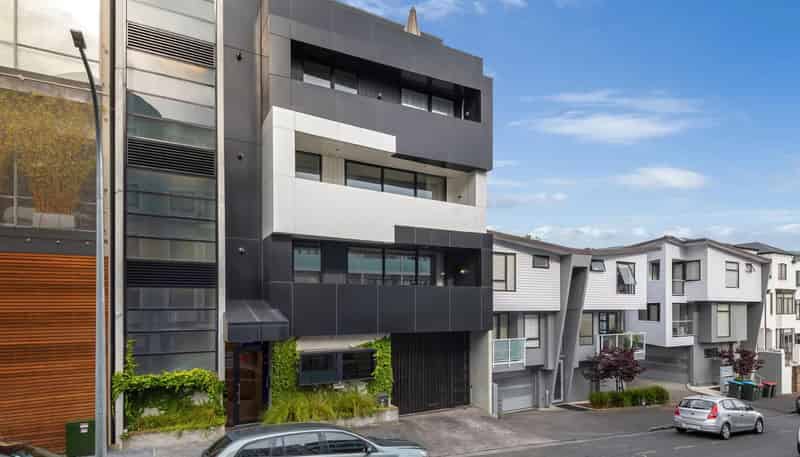 2/16 Blake Street, Ponsonby