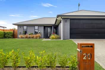 20 Magnolia Crescent, Tawhero