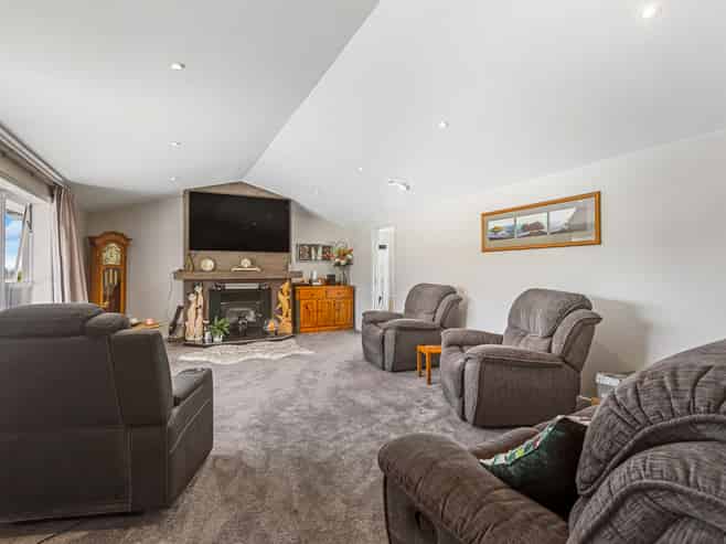 7A Caledonia Place, Highlands Park