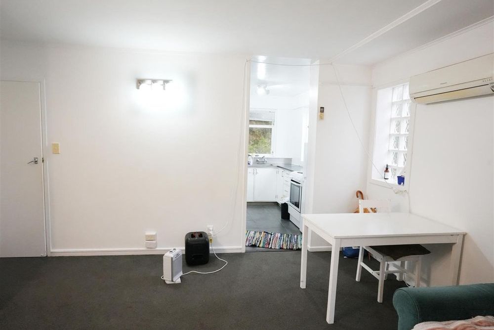 Rare Karori Opportunity! - Pogled 5