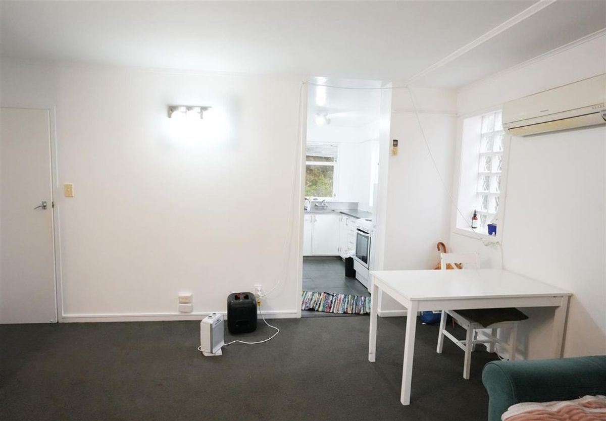 Rare Karori Opportunity! - Pohľad 5
