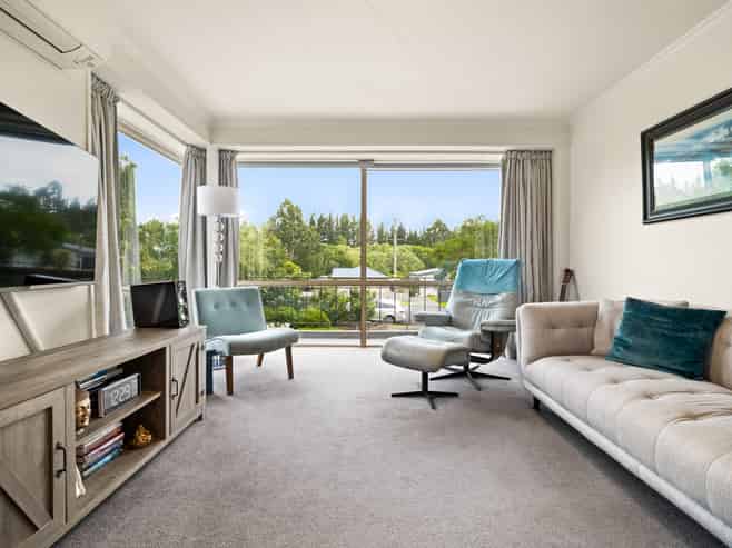 27 Flower Street, Fairfield