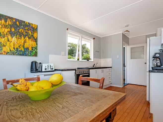 20 Leon Street, Riverdale