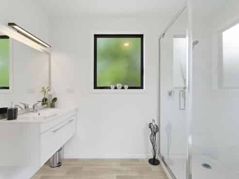 1 Sandcroft Drive, Westmere