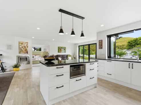 1 Sandcroft Drive, Westmere