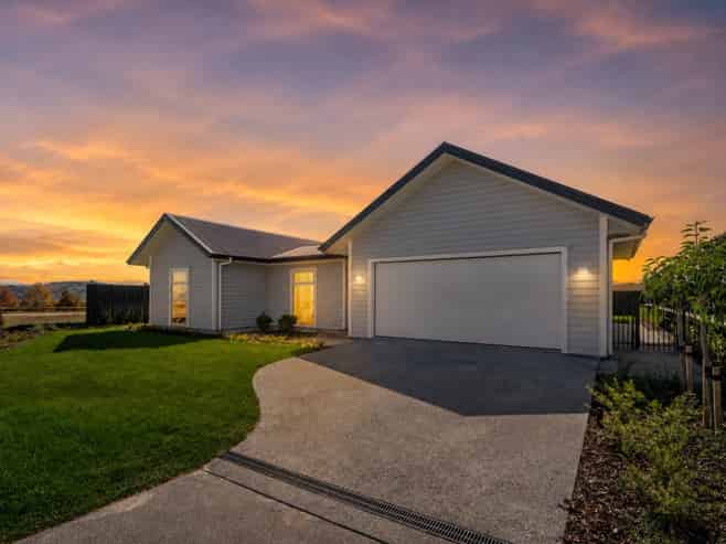 3 Saddleback Drive, Richmond Heights