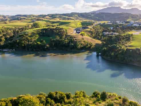 29 Ruruhi Street, Raglan