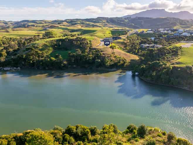 29 Ruruhi Street, Raglan