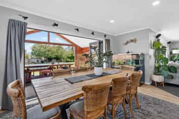 31 Solway Crescent, Solway