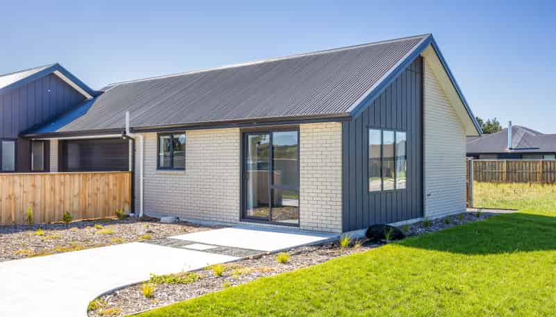 1/19 Greig Crescent, Amberley