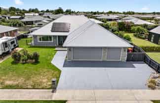 18 Fantail Avenue, Carterton