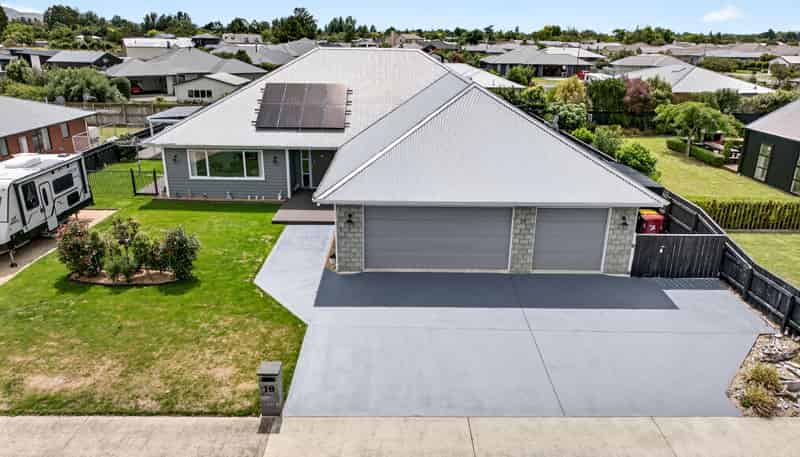 18 Fantail Avenue, Carterton