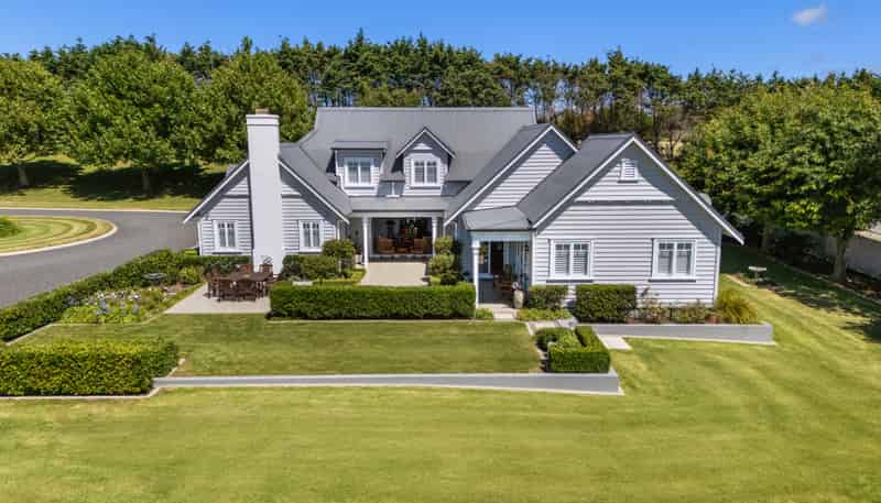 1228 State Highway 16, Waimauku