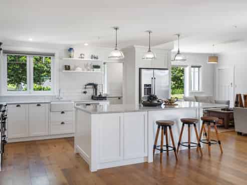 1228 State Highway 16, Waimauku