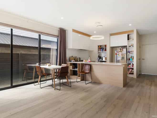 33B Westgate Drive, Westgate