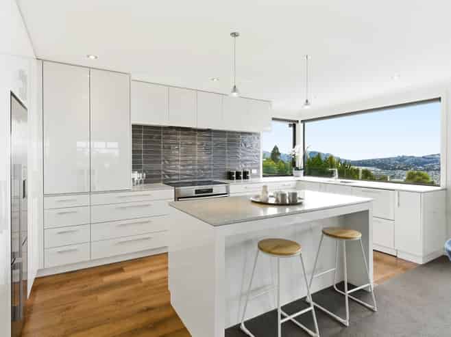 43B Aberdeen Road, Saint Clair