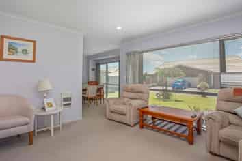 41/9 Fuller Close, Levin