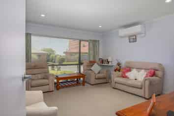 41/9 Fuller Close, Levin