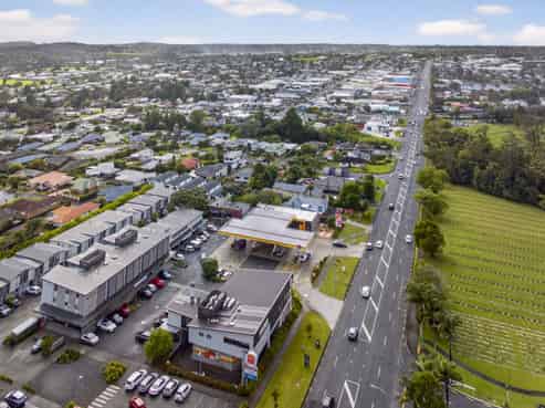 Modern Investment with long lease to Z Energy