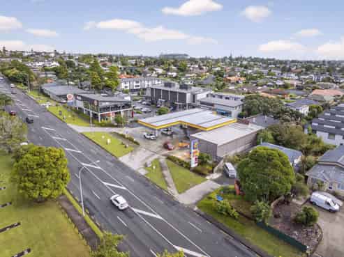 Modern Investment with long lease to Z Energy