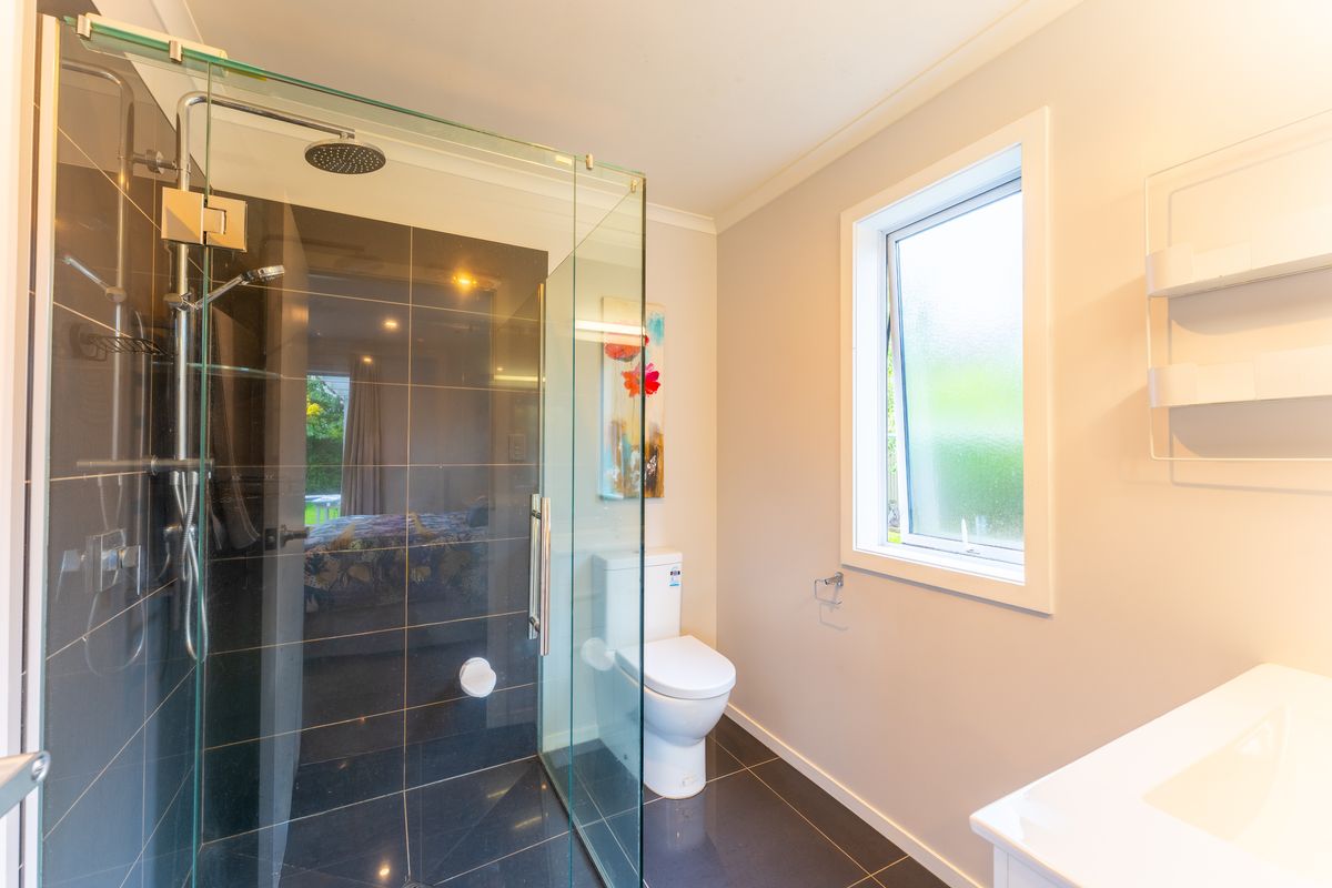 The Family Home You've Been Waiting For - Więcej