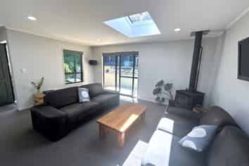 3B Watts Road, Fernhill/Sunshine Bay