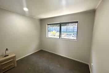 3B Watts Road, Fernhill/Sunshine Bay