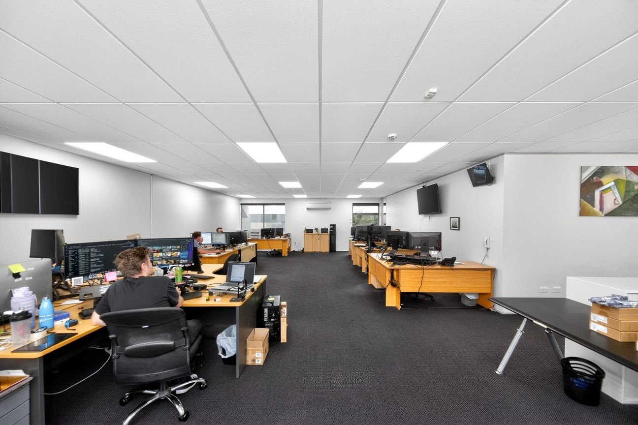 Quality first-floor office in the heart of Albany - Mehr