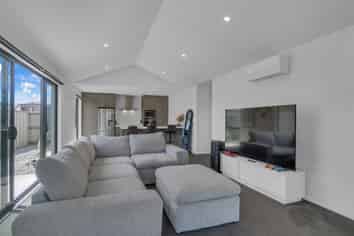 52 Silverstream Boulevard, Kaiapoi