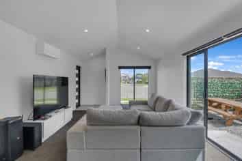 52 Silverstream Boulevard, Kaiapoi