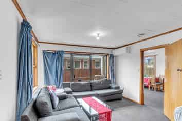 4 Oakdale Street, Avonhead