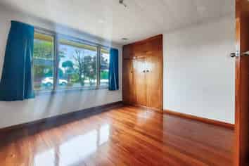 4 Oakdale Street, Avonhead