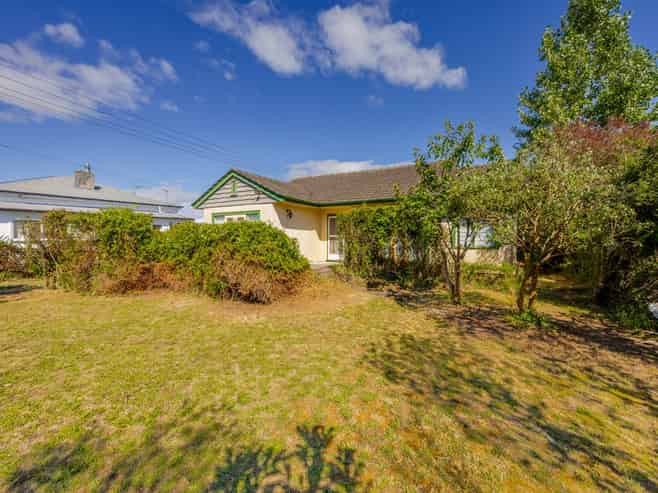 86 Racecourse Road, Waipukurau