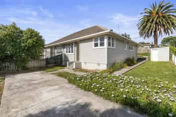 1 Beaven Street, Marton