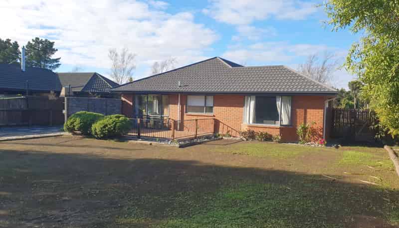 8 Lowes Road, Rolleston