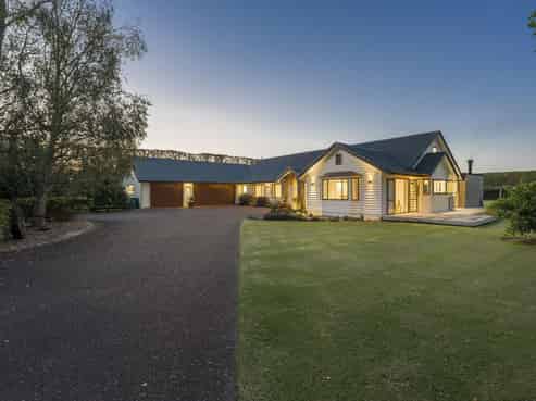 109 Old Railway Road, Riverhead