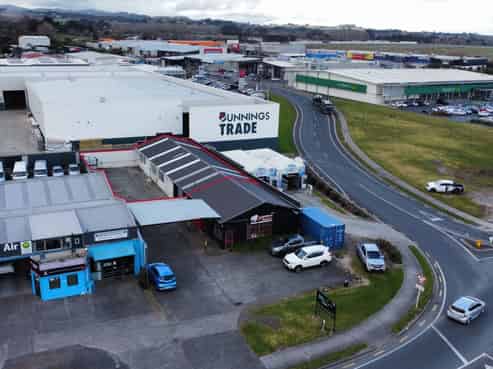 High-function warehouse and yard – Manukau Road