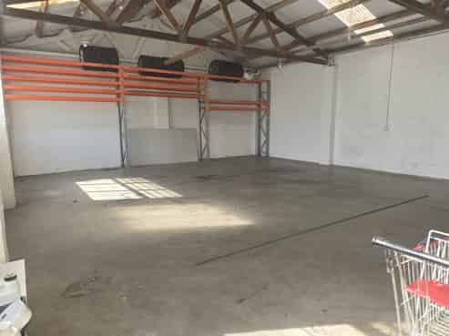 High-function warehouse and yard – Manukau Road