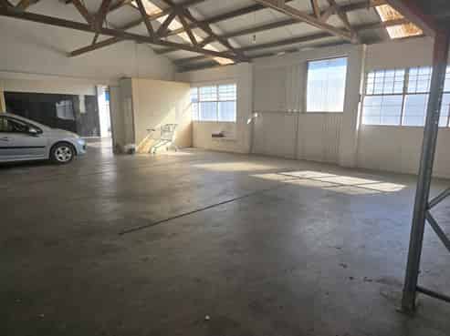 High-function warehouse and yard – Manukau Road