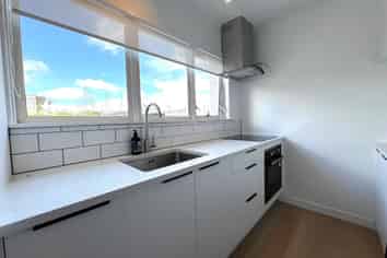 Unit C, 2/146  St Johns Road, Saint Johns