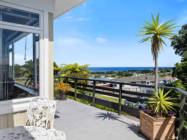 18 Mount View Place, Spotswood