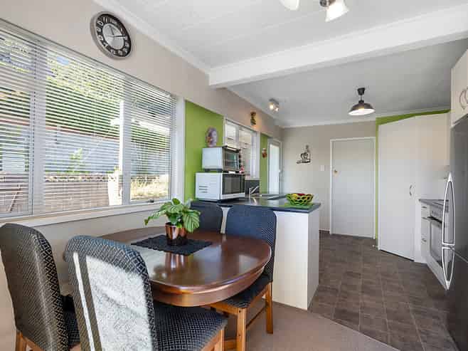 18 Mount View Place, Spotswood