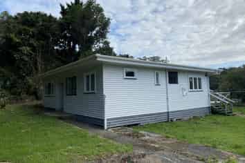 190 Great North Road, Kamo