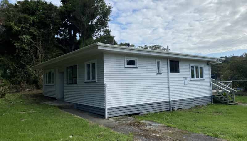 190 Great North Road, Kamo