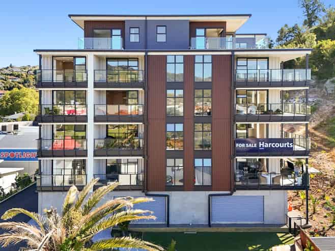 205/71 Haven Road, Nelson