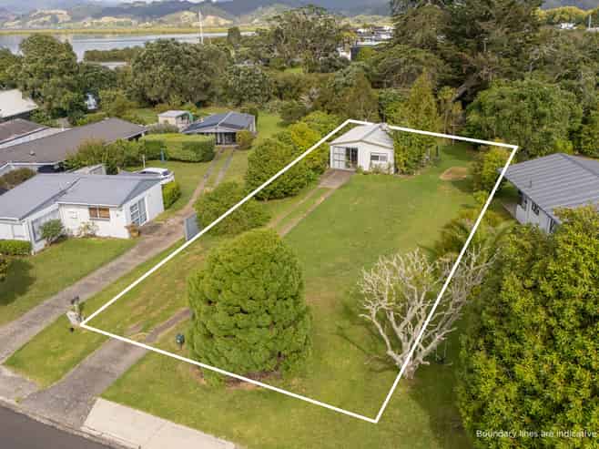 38 Robinson Road, Whitianga