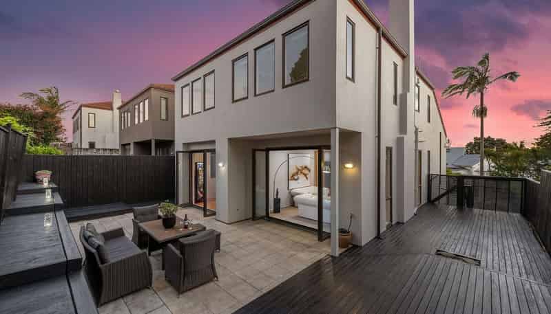 B/16 Ascot Avenue , Remuera